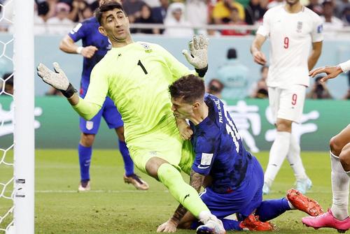 Pulisic, lovit ca de tren în SUA-Iran, 1-0. Foto: Imago Images