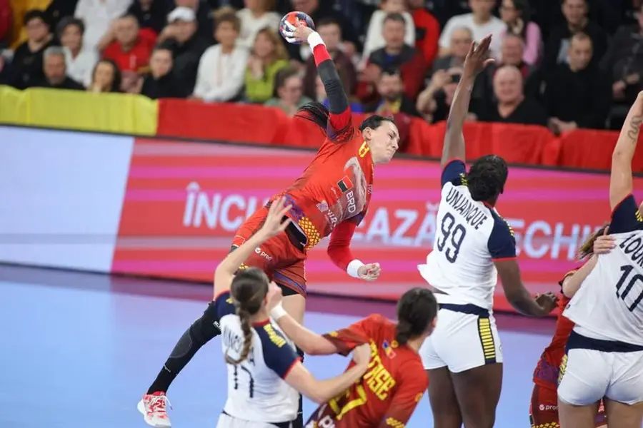 Sistemul public de handbal merge la Mondiale