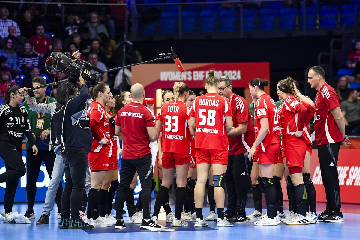 Turcia - Macedonia de Nord, duelul codașelor din grupa A