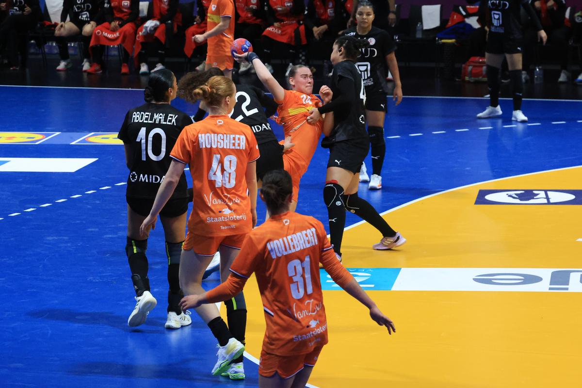 Repriză incredibilă în Rotterdam Ahoy, la Campionatul Mondial de handbal feminin! Un SINGUR gol marcat în 20 de minute