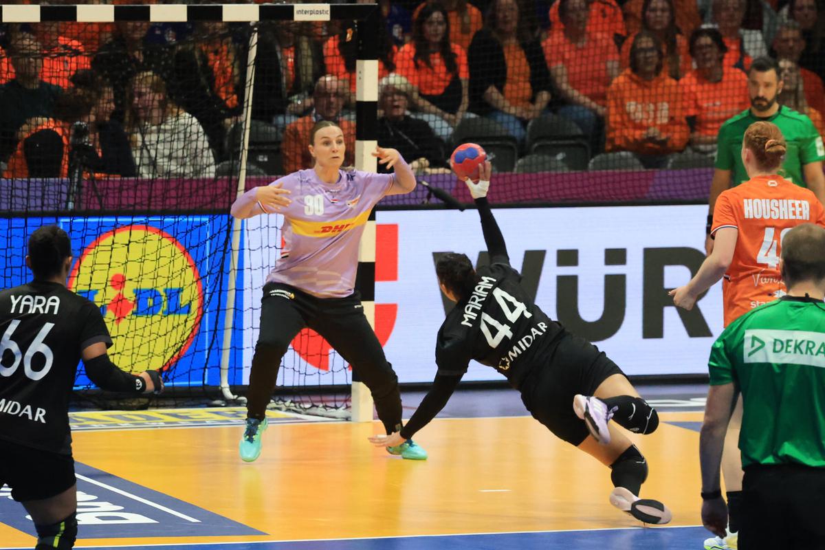 Repriză incredibilă în Rotterdam Ahoy, la Campionatul Mondial de handbal feminin! Un SINGUR gol marcat în 20 de minute