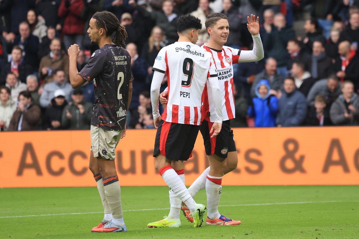 PSV - Volendam 3-0