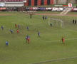 Mai rău ca la amatori » Încă un meci de Liga 2 jucat pe „câmp”: imagini SCANDALOASE