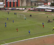 Mai rău ca la amatori » Încă un meci de Liga 2 jucat pe „câmp”: imagini SCANDALOASE