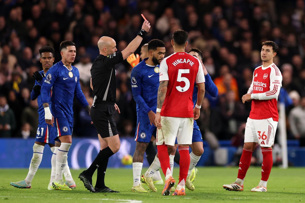 Chelsea - Arsenal 1-1 » Liderul a jucat mai bine de o repriză cu om în plus, dar nu s-a impus pe „Bridge”