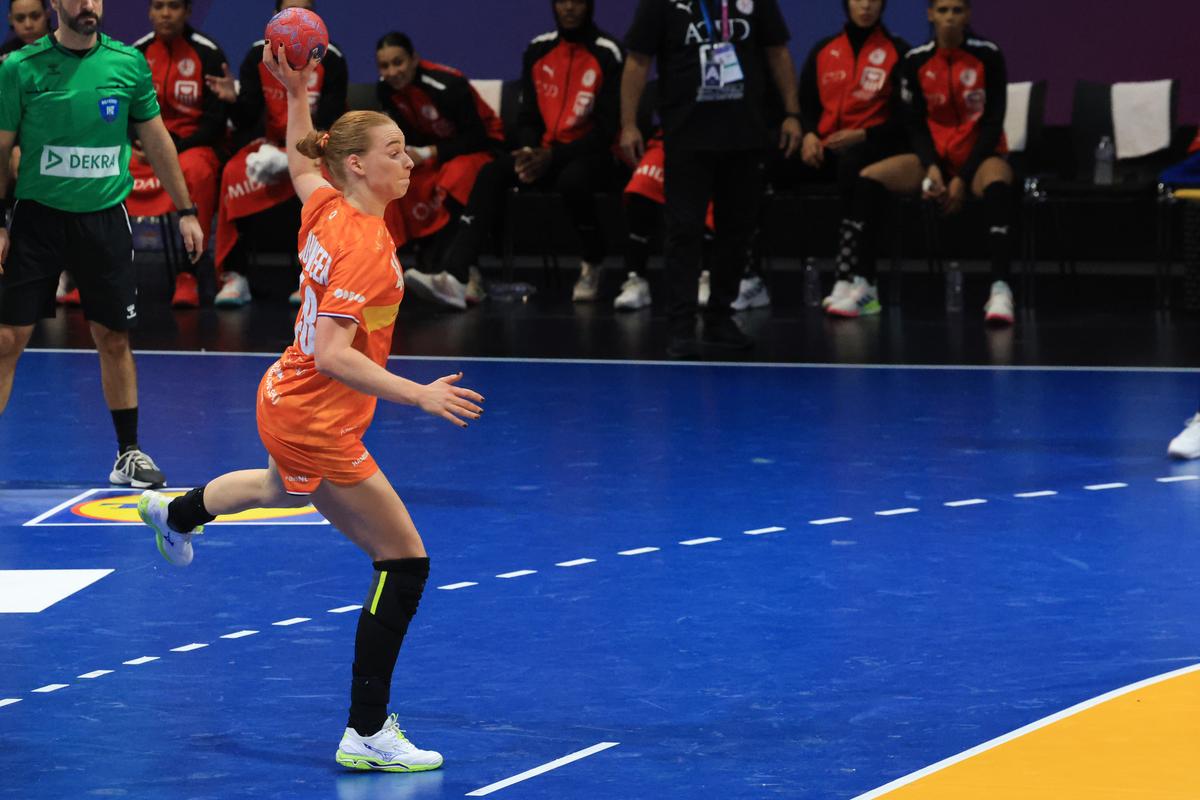 Repriză incredibilă în Rotterdam Ahoy, la Campionatul Mondial de handbal feminin! Un SINGUR gol marcat în 20 de minute