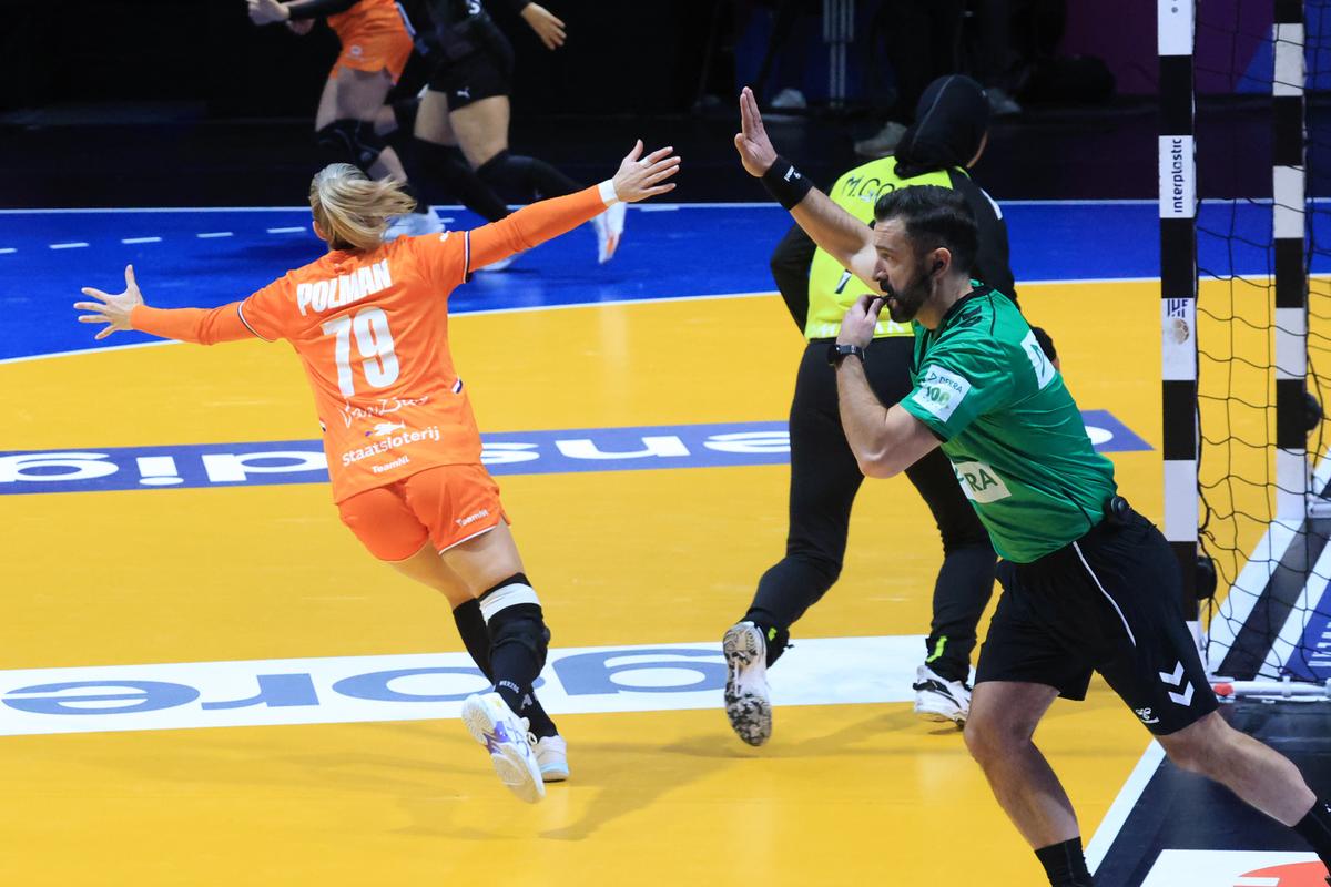 Repriză incredibilă în Rotterdam Ahoy, la Campionatul Mondial de handbal feminin! Un SINGUR gol marcat în 20 de minute