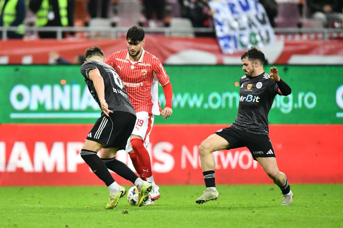Debutant la Dinamo, Mazilu a recunoscut: „Nu mă așteptam să intru. Puțin cam repede”
