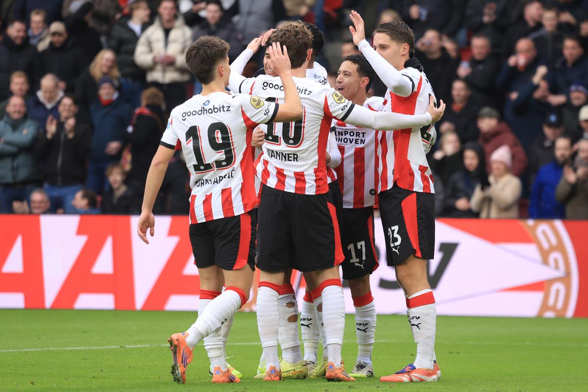 PSV - Volendam 3-0