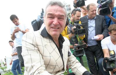 Dan Negru i-a dezvăluit lui Ioanițoaia: „Am o poveste cu Gigi Becali și nu știu dacă să v-o zic sau nu... N-a vrut să știe lumea”