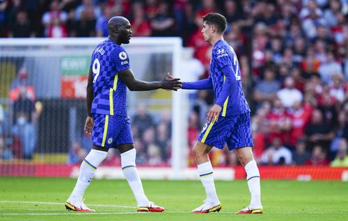 Romelu Lukaku și Kai Havert
Foto: Imago