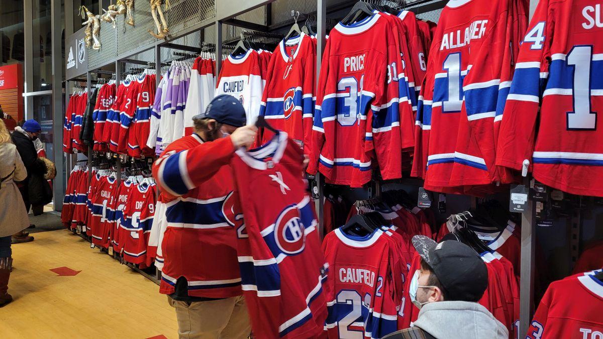 Show, business și religia hochei » GSP a asistat la un meci în NHL