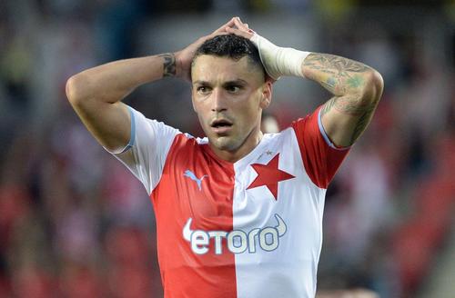 GSP l-a vizitat la Praga pe Nicolae Stanciu (28 de ani), la finalul celui mai bun an al său ca fotbalist. Mijlocașul ofensiv a povestit, printre altele, dificultățile pe care le-a avut la Slavia din cauza trecutului său la rivala Sparta.