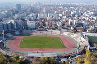Bătrânul „Dinamo”, ultimele săptămâni în mizerie » Stadionul din „Ștefan cel Mare” se degradează pe zi ce trece
