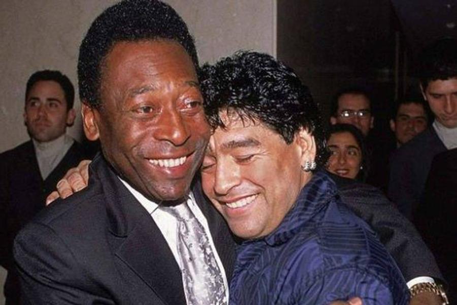Pelé și Diego. Rivalitate. Și iubire