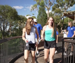 Maria Sakkari și Stefanos Tsitsipas au hrănit girafe la Grădina Zoologică Taronga din Sydney
