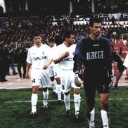 Jean Barbu, în plan apropiat, în perioada sa de glorie / Sursă foto: Facebook@ FC Argeș
