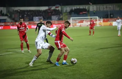 Anunț categoric în Superliga: „Păstrez toți jucătorii și vreau să mai aduc! Trebuie să mă lupt până la final”
