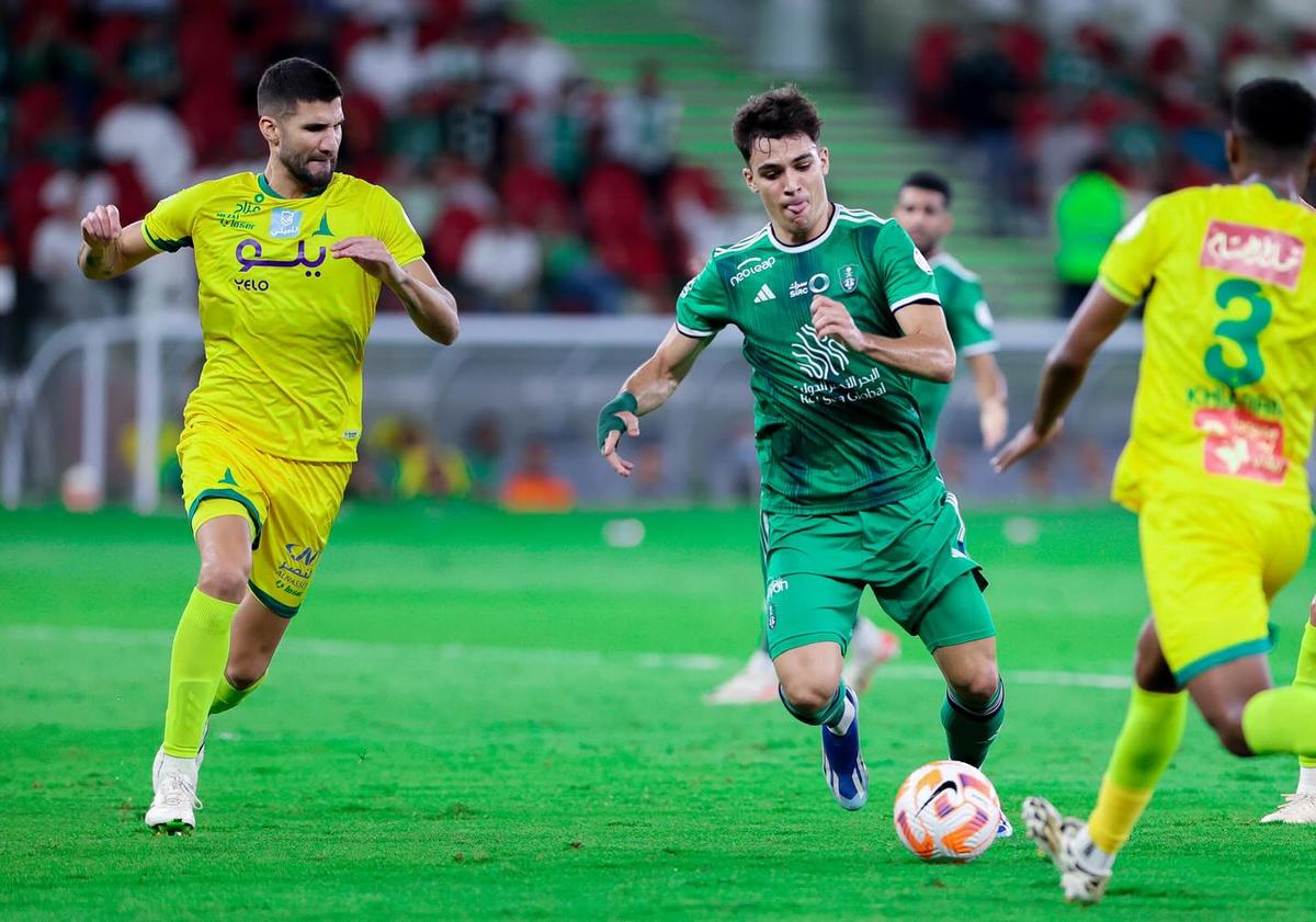 Fotbalul românesc e în vacanță, dar Istvan Kovacs face bani în Arabia Saudită! Penalty acordat în 90+7