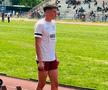 Cine e Codruț Sandu, portarul în care Rapid își pune speranțele: competitiv la atletism, are 1,91m la 17 ani!