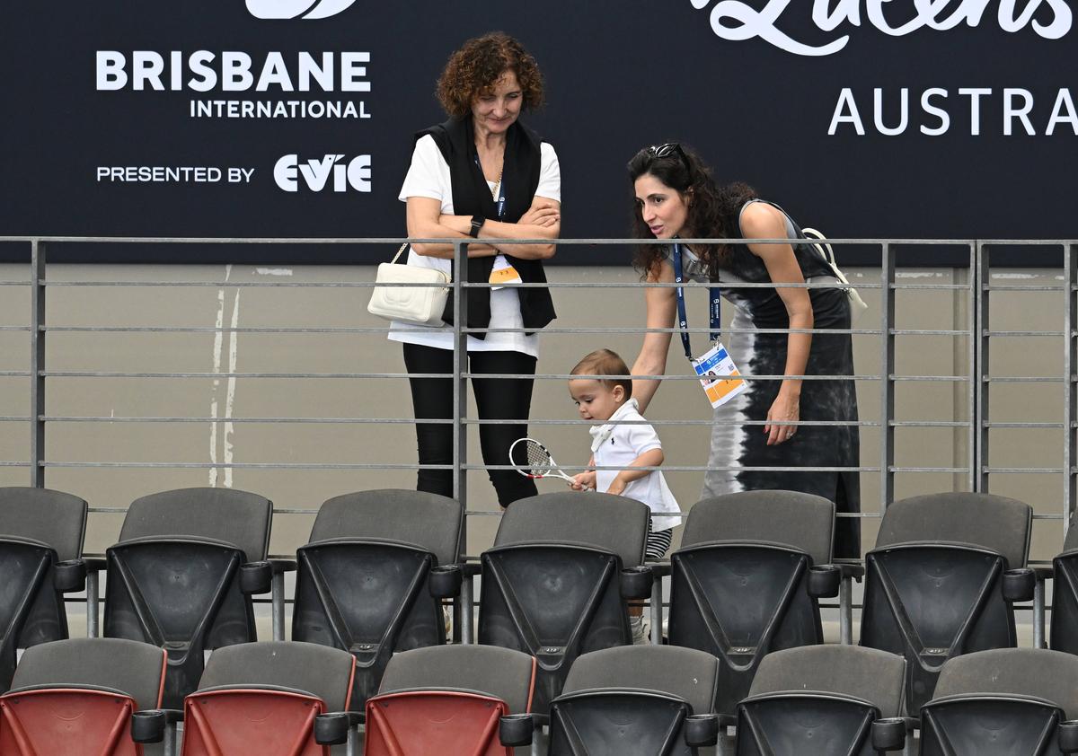 Fiul lui Nadal face senzație la Brisbane » Rafa jr, cu racheta în mână la doar un an