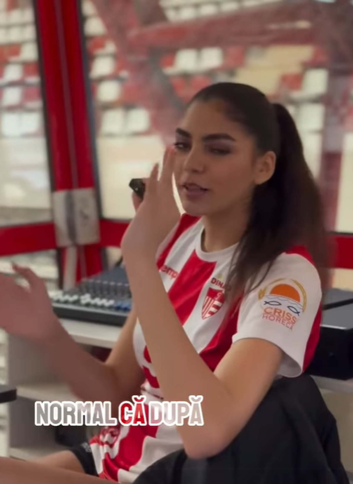 Voleibalistele dinamoviste, protagonistele unui videoclip inedit direct din sală: „Joc la Dinamo, normal că...”