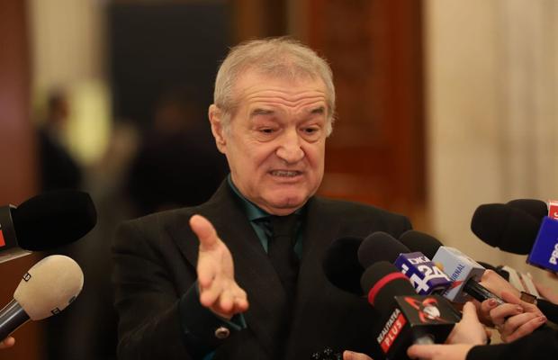 Patronul de la FCSB a făcut anunțul: „Pleacă. Sunt jucători în care nu îmi pun baza”