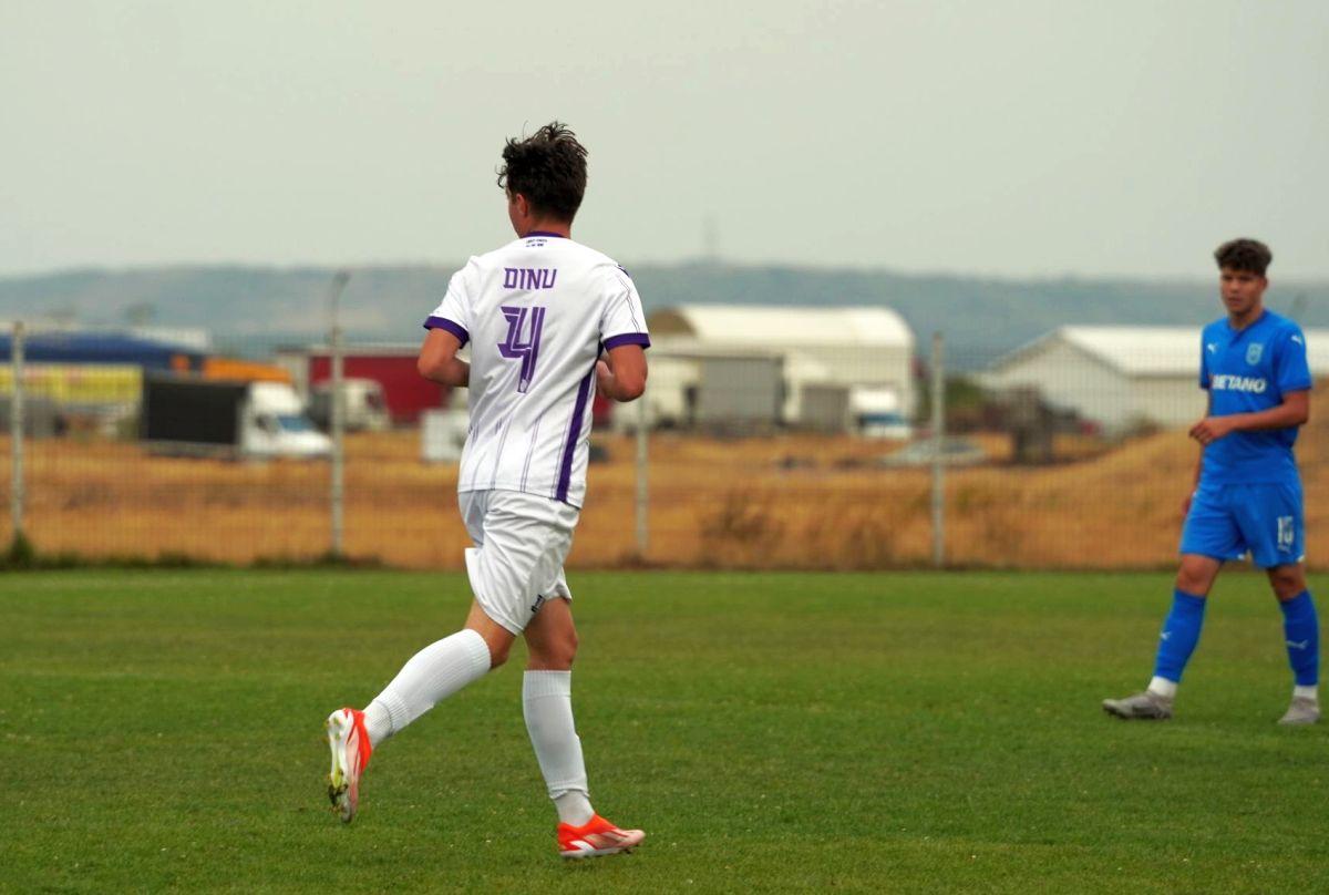 El vrea să ducă legenda clubului mai departe » Debutant la 16 ani la FC Argeș, Andrei Dinu simte că generația lui va produce schimbarea: „Suntem mai atenți la detalii, avem mai multe informații la dispoziție”