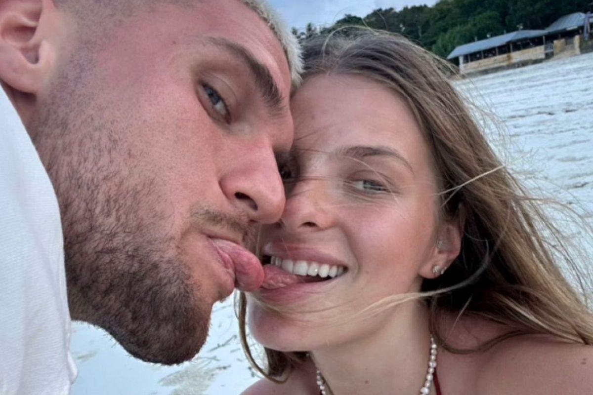Daniel Birligea si Antonia in Kenya