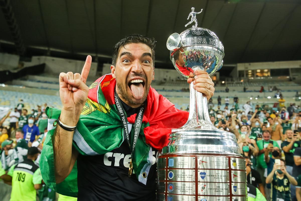 Palmeiras a câștigat Copa Libertadores după o finală cu 15 minute de prelungire și o bătaie generală!