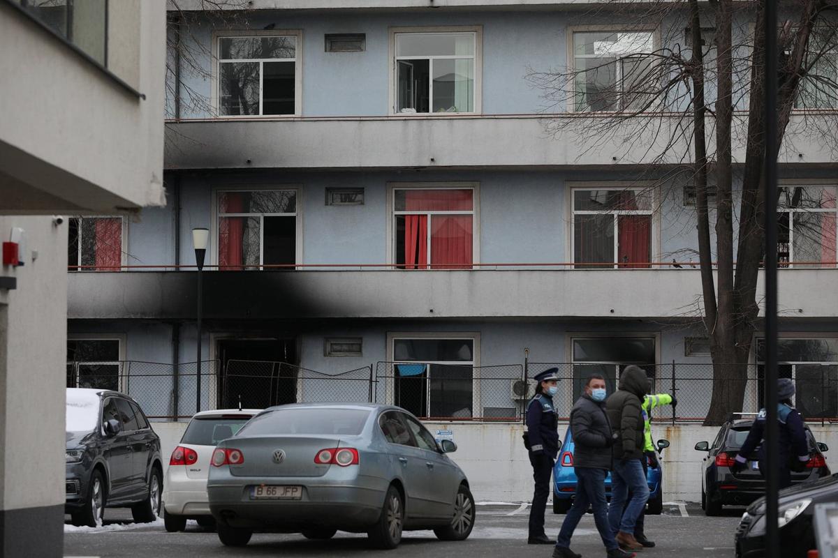 Rică Răducanu a fost internat în salonul de la „Matei Balș” care a luat foc » Soția lui se afla în spital în momentul incendiului: „Bine că a scăpat!”