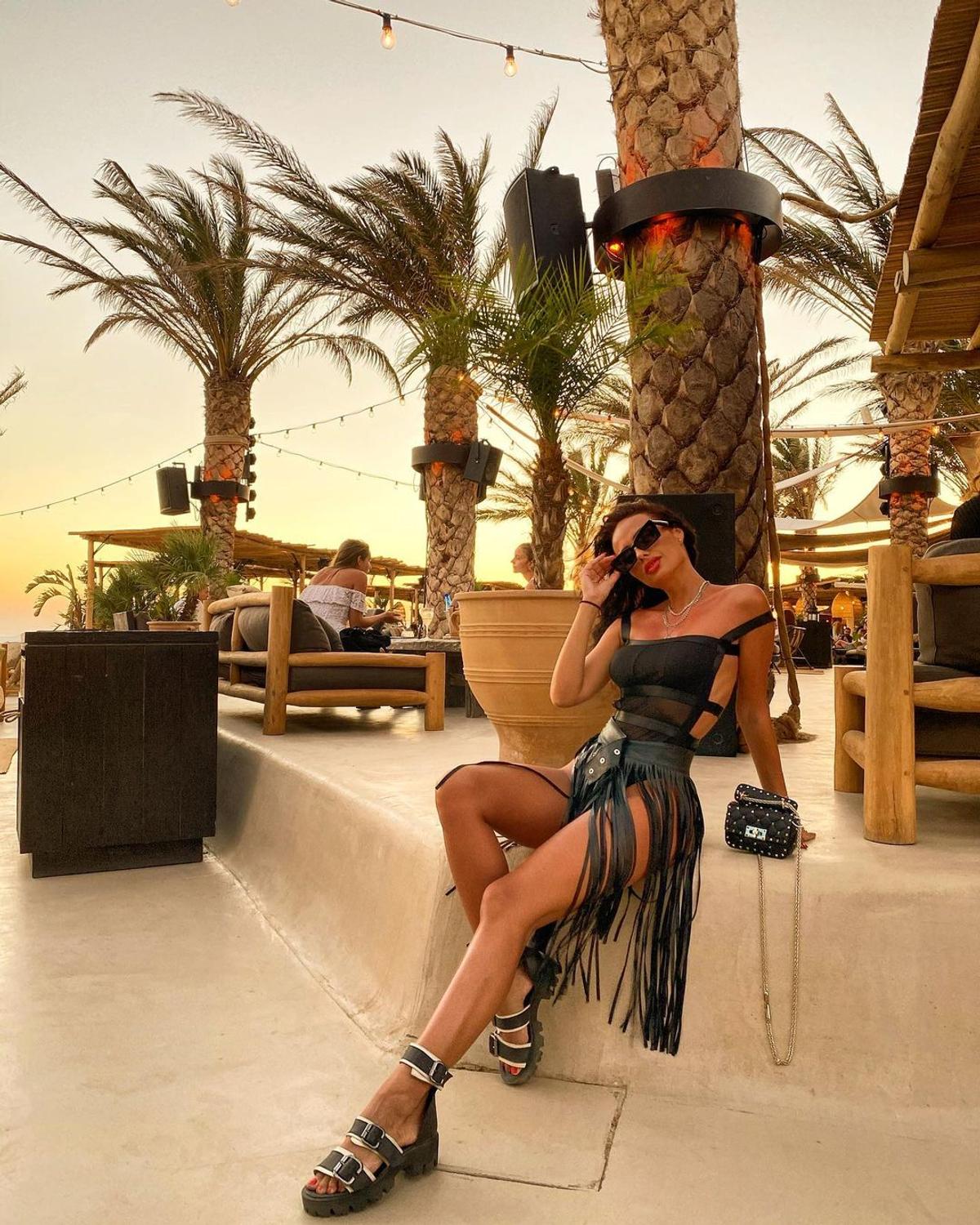 FOTO Soția lui Cristi Pulhac, superhot în vacanța exotică din Republica Dominicană: „Baby, eu sunt priveliștea”