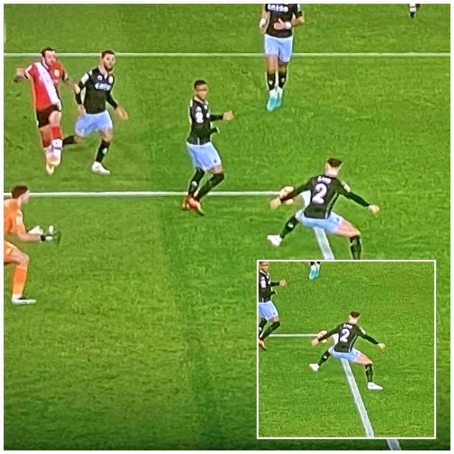 foto: twitter FOTO VAR inutil! Două gafe uriașe Premier League » Deciziile care au provocat un scandal uriaș