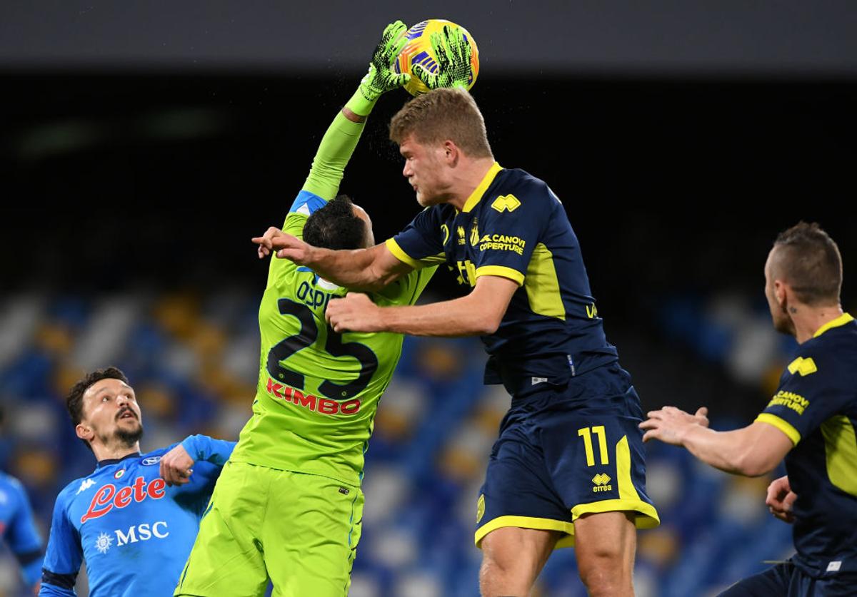 Transfer important reușit de Parma! Un fost atacant din naționala Italiei, coleg cu Man și Mihăilă