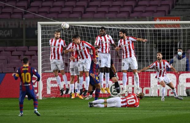FOTO. Cum să-l oprești pe Messi?! » Starul Barcelonei a fentat incredibil disperarea lui Bilbao: „Ce operă de artă!”