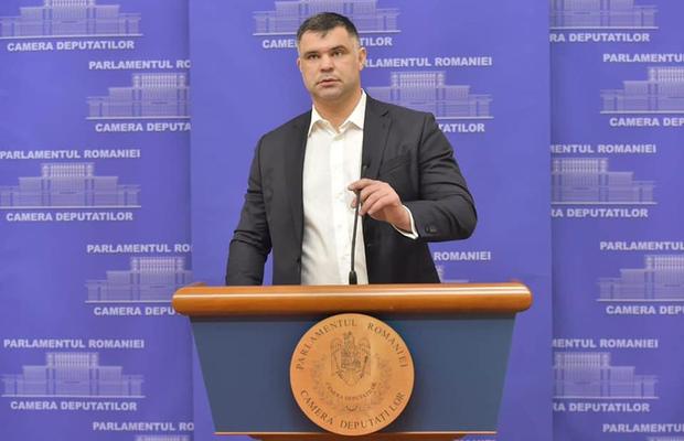 Daniel Ghiță a corectat CV-ul » După articolul din GSP, deputatul a recunoscut că nu e campion mondial Glory
