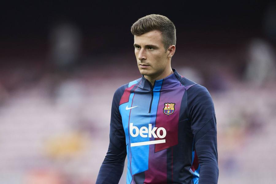 Pena a fost împrumutat la Galatasaray Barcelona a împrumutat un jucător la echipa lui Moruțan și Cicâldău