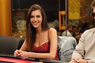 O șahistă de origine română, celebră pe YouTube și Twitch, a făcut spectacol la turneul PokerStars din Bahamas