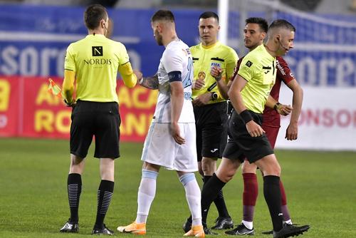 Ovidiu Popescu (numărul 23 revine după o pauză de 6 luni pe gazon. 
Foto: Imago