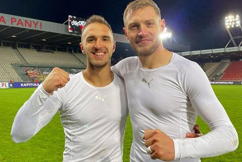 Virgil Ghiță, în stânga / Sursă foto: Facebook@ MKS Cracovia SSA