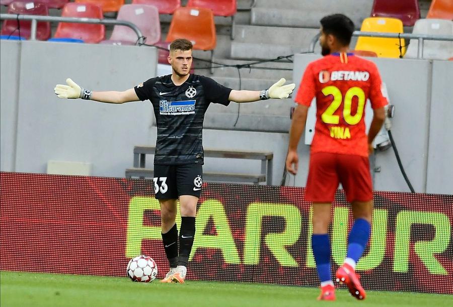 Udrea, la meciul carierei, FCSB - Dinamo 1-0 din Cupa României, în 2020 Trei fotbaliști de la FCSB sunt la un pas de suspendare cu Manchester United » Campioana se poate trezi într-o situație disperată