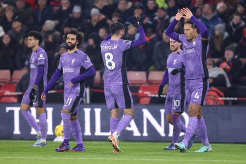 Van Dijk, căpitanul lui Liverpool, locul 1 în Premier League Foto: Guliver/GettyImages