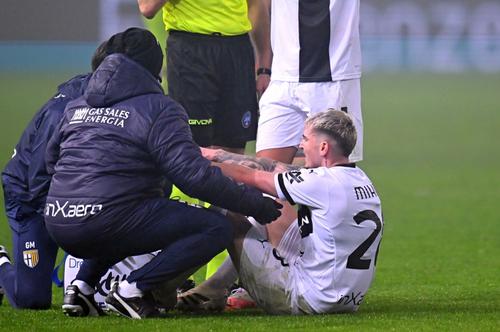 Mihăilă, accidentat în Parma - Lecce, foto: Getty Images