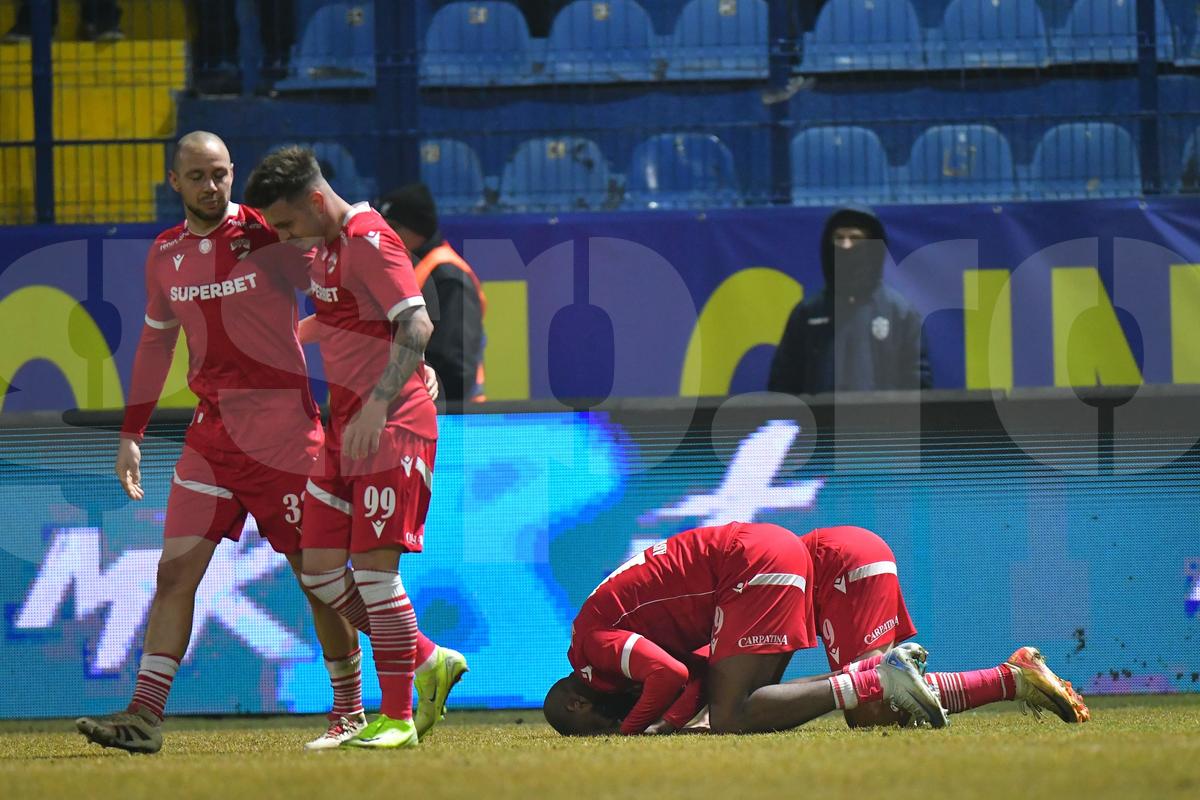 Unirea Slobozia - Dinamo, etapa 24 din Superliga