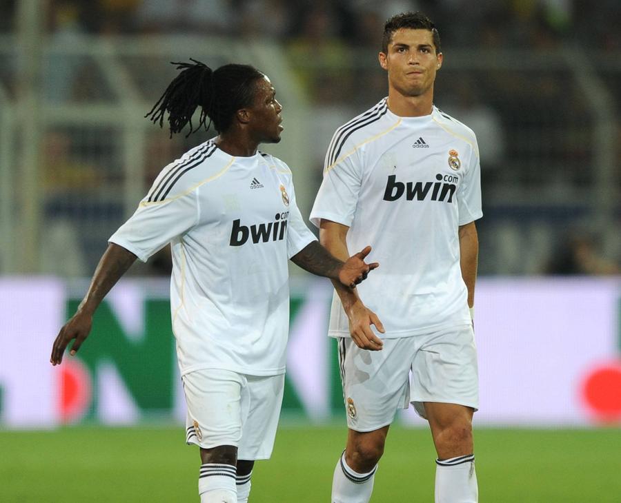 Viața fostului jucător al lui Real Madrid » Opt copii, muzică rap și un accident vascular cerebral