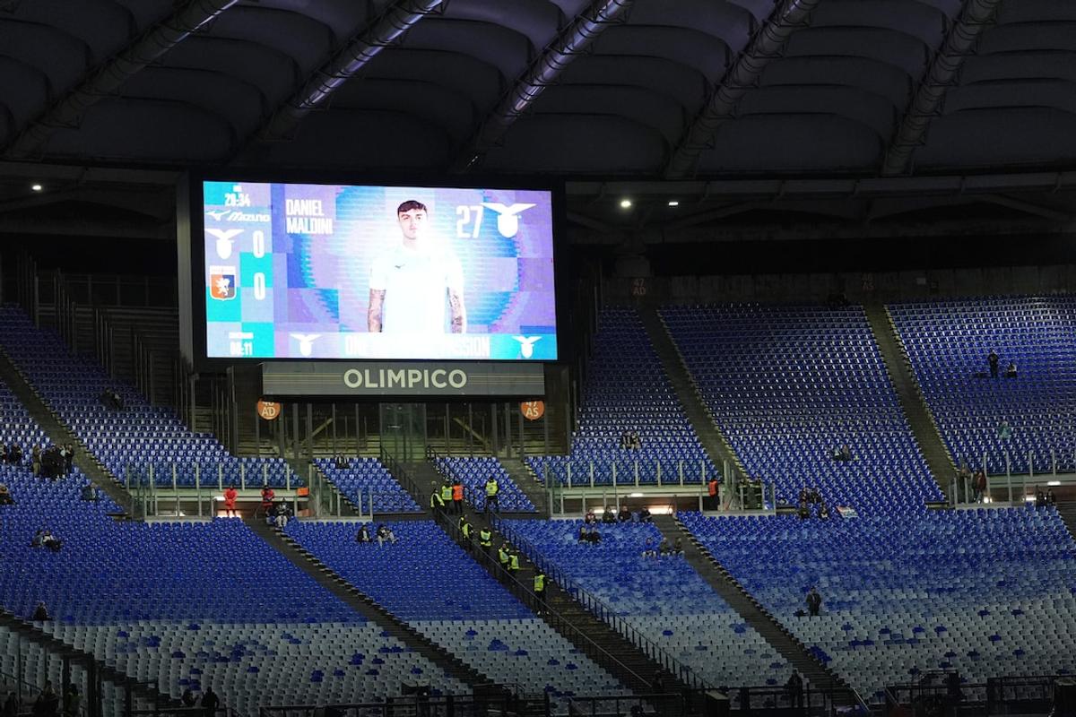 Fanii lui Lazio au boicotat în masă meciul cu Genoa de pe Olimpico!