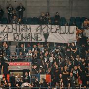 U-BT, susținută de peste 500 de fani în deplasarea de la Belgrad/Foto: Dragana Stjepanovic (aba-liga.com)