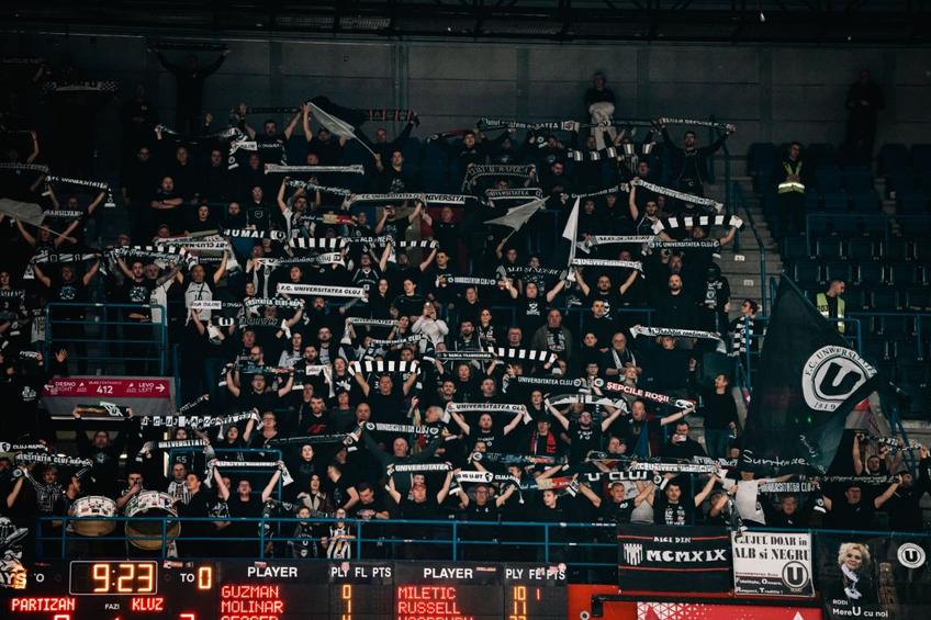 U-BT Cluj-Napoca, susținută de 521 de fani în deplasarea de la Belgrad/Foto: Dragana Stjepanovic (aba-liga.com)