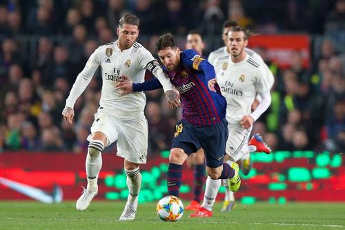 Liderul Barcelona și Real Madrid se luptă pentru titlu în Spania // sursă foto: Guliver/gettyimages