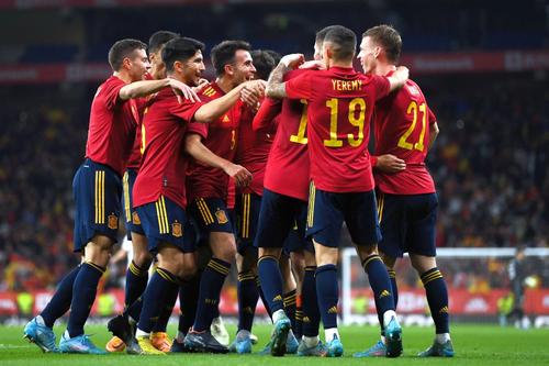Barcelona îl vrea pe Dani Olmo (23 de ani), mijlocașul ofensiv al lui Leipzig. Spaniolul ar urma să ajungă pe Camp Nou în 2023.